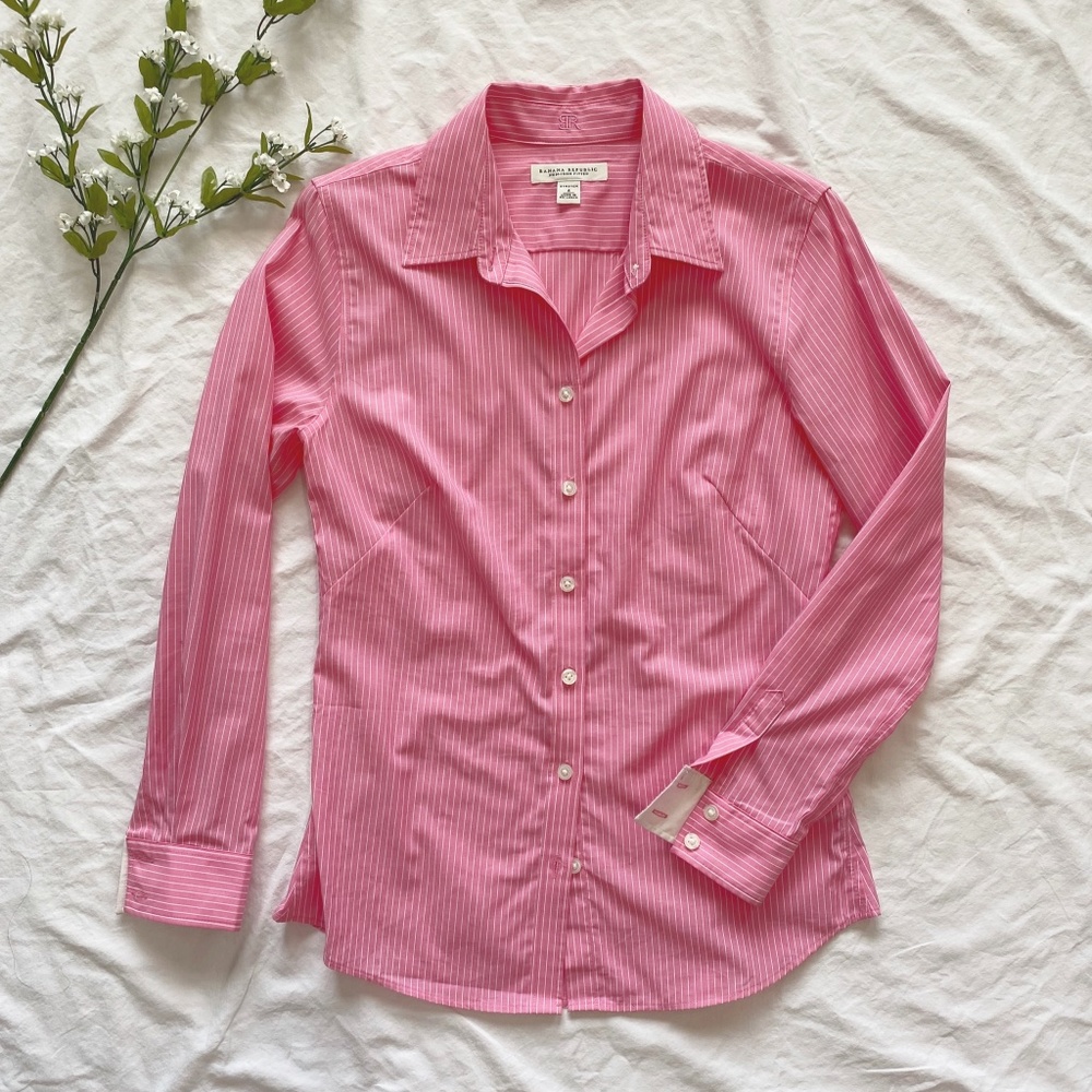 Banana Republic pink stripe collared button down